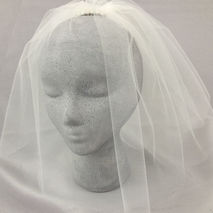 Ellie : Simple Blusher Veil