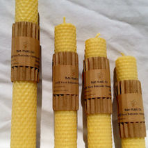 100% Pure Beeswax Hand Rolled Honeycomb Candle 7" x 1 1/4"