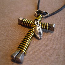 Pittsburgh Steelers colored Disciples Cross Necklace