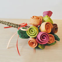 Ceramic rose bouquet
