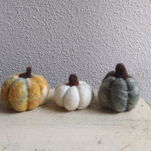 3 Miniature Pumpkins - Felted Wool Set of 3 Pumpkins - Fall Deco