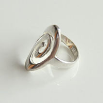 ALPACA SILVER SWIRL RING / BRIDAL JEWELRY / WOMENS RINGS