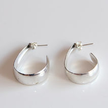 SILVER HOOP DANGLE EARRINGS / BRIDAL JEWELRY / SILVER EARRINGS