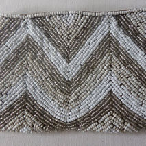 BEADED ZIGZAG PURSE / BEAD ACCESSORIES / WOMENS PURSE