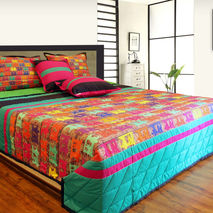 Vibrant Taxi's King Size Quilted Bedspread (Set of 5 Pcs)