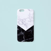 iPhone case - Black White Marble Chevron, non-glossy M02