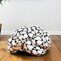Knot Floor Cushion (Black & White)